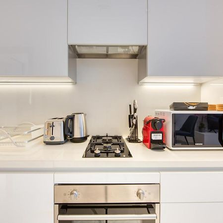 Maison Privee - Luxury, Spacious, Modern Near Burj Khalifa And Dubai Canal Exterior foto